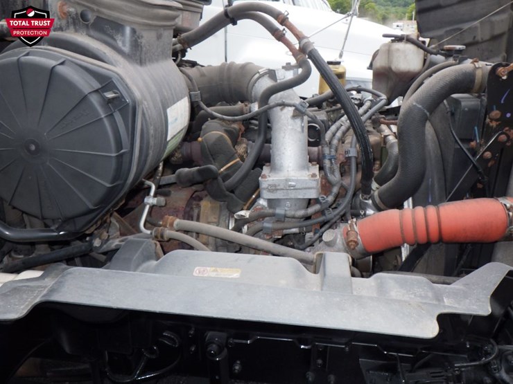 2019-hino-338-image-22