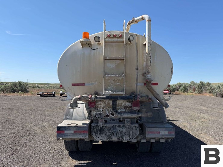 1990-mack-rd688s-image-4
