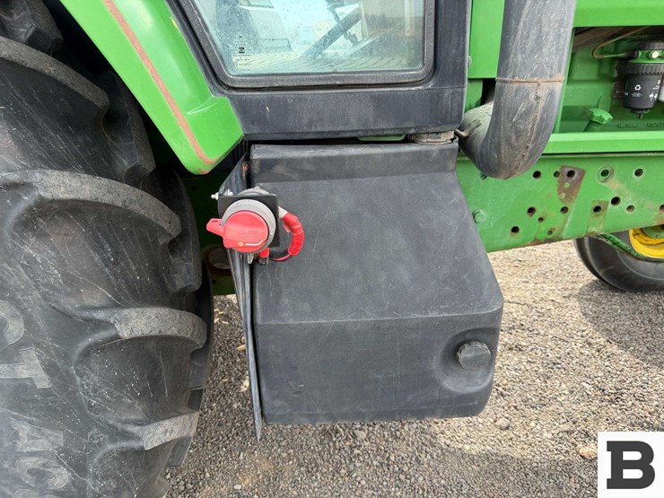 1995-john-deere-7400-image-35