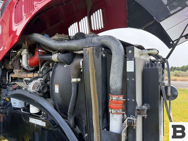 2014-case-ih-magnum-200-cvt-image-67