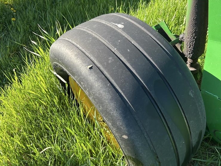 2011-john-deere-956-image-17