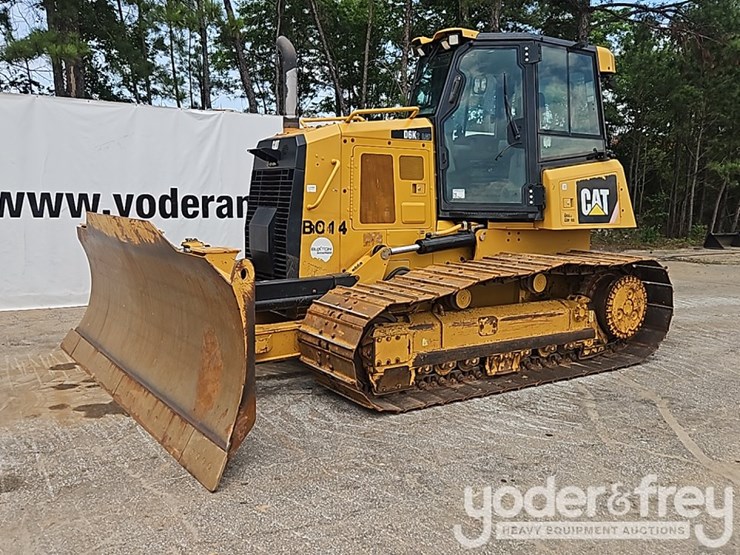 2017-caterpillar-d6k2-lgp-image-1