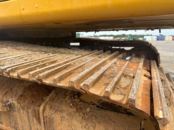 caterpillar-336-image-6