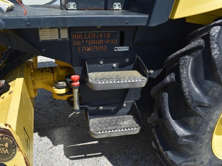 2017-bomag-bw177pdh-5-image-18