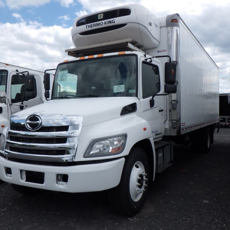 2019 HINO 338