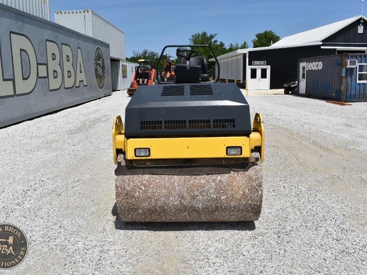 2010-bomag-bw138-image-12
