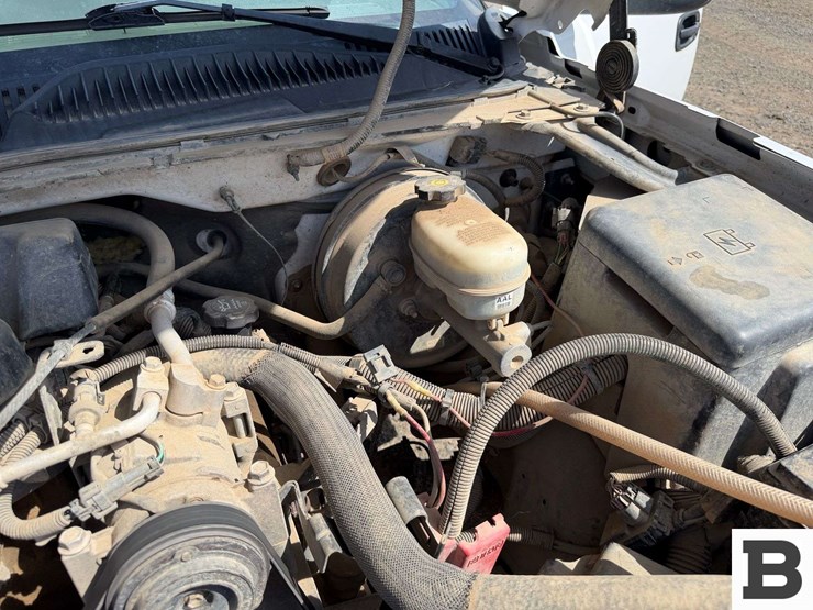 2005-chevrolet-silverado-1500-image-28