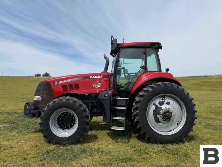 2015-case-ih-magnum-180-image-4