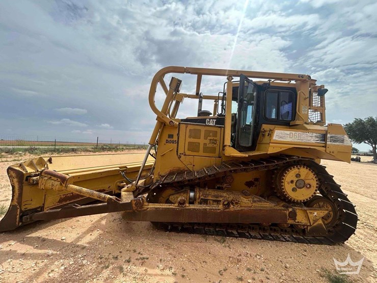 caterpillar-d6r-image-3
