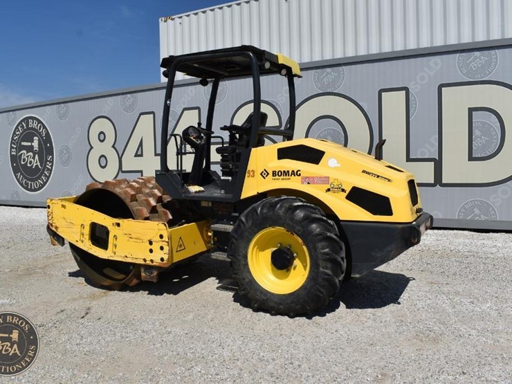 2017-bomag-bw177pdh-5-image-5