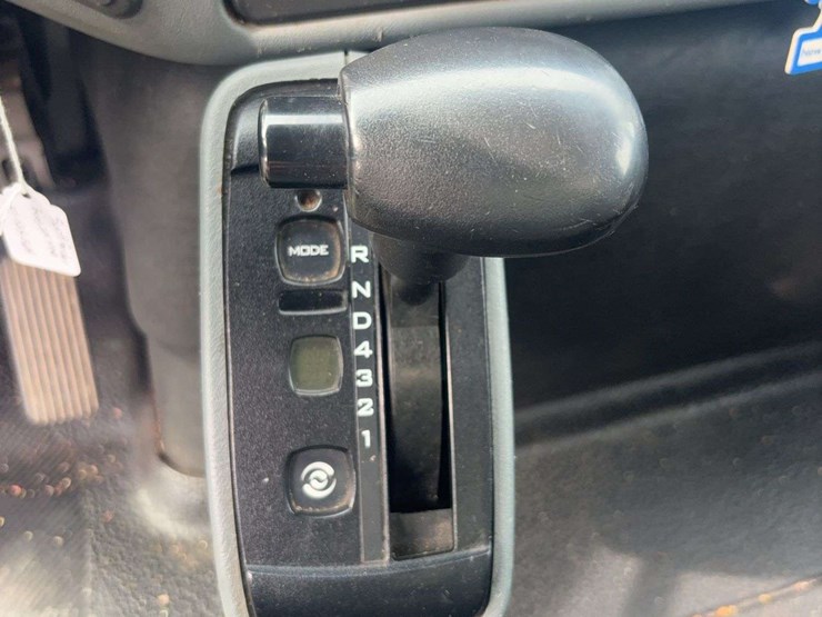 2003-international-durastar-4400-image-36
