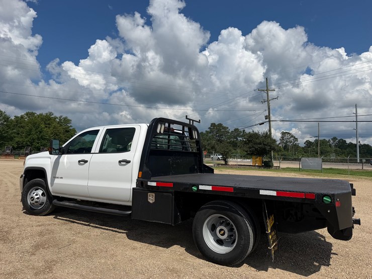2019-gmc-3500hd-image-4