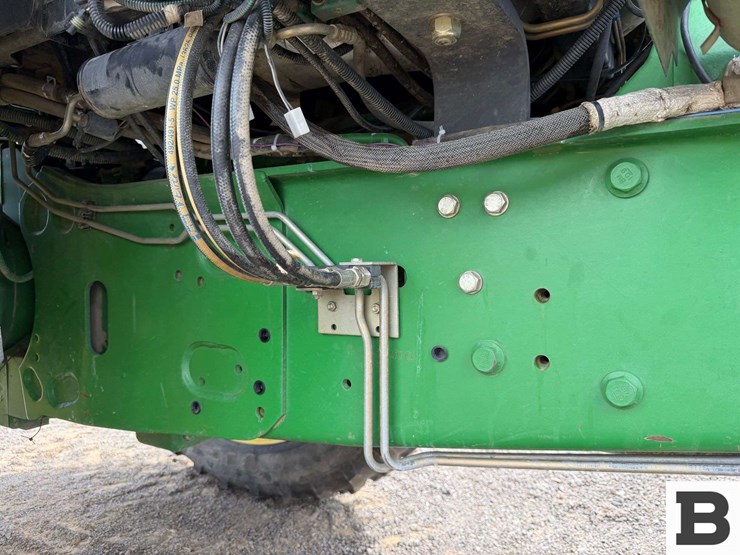 2005-john-deere-7420-image-37