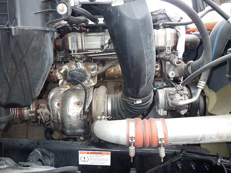 2022-freightliner-cascadia-126-image-30