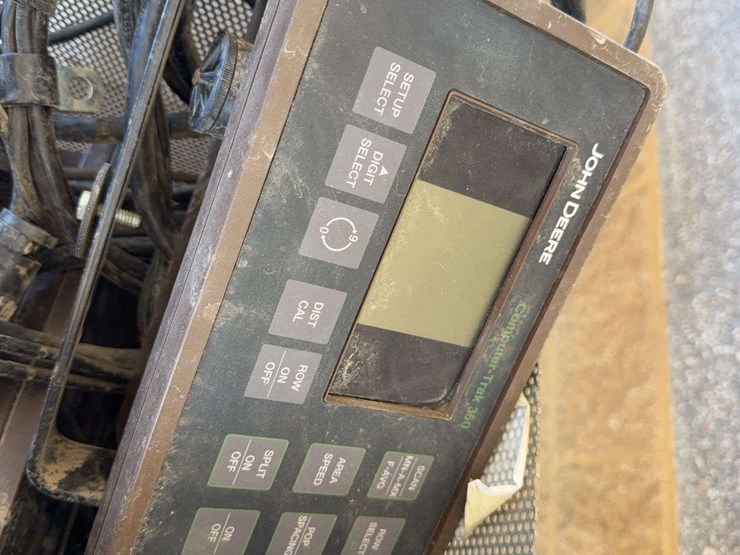 john-deere-350-image-2