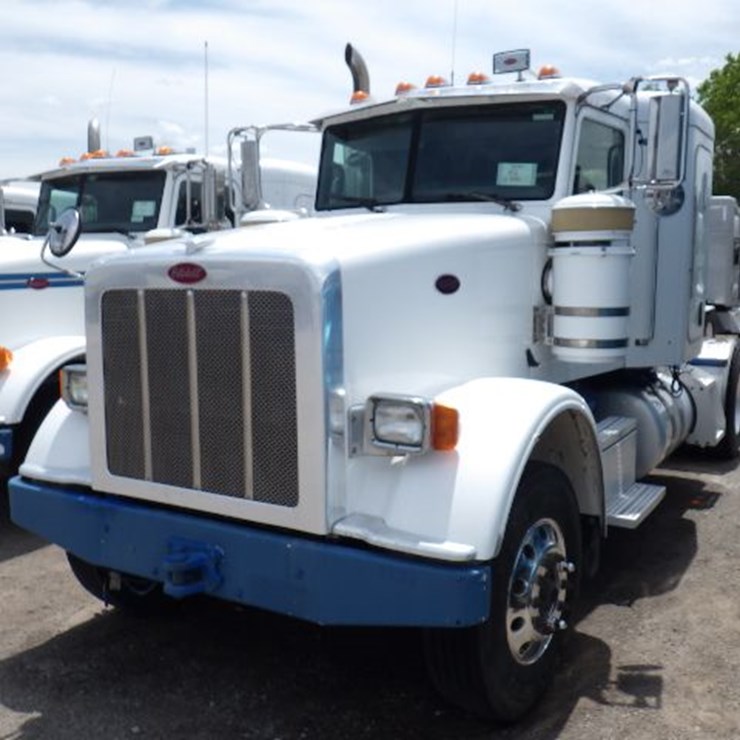 2013 PETERBILT 367