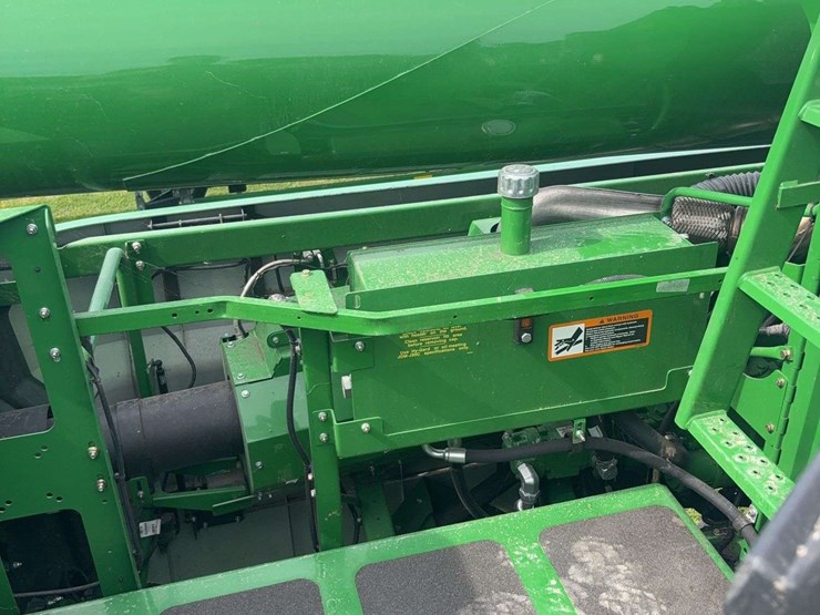 2013-john-deere-s670-image-60