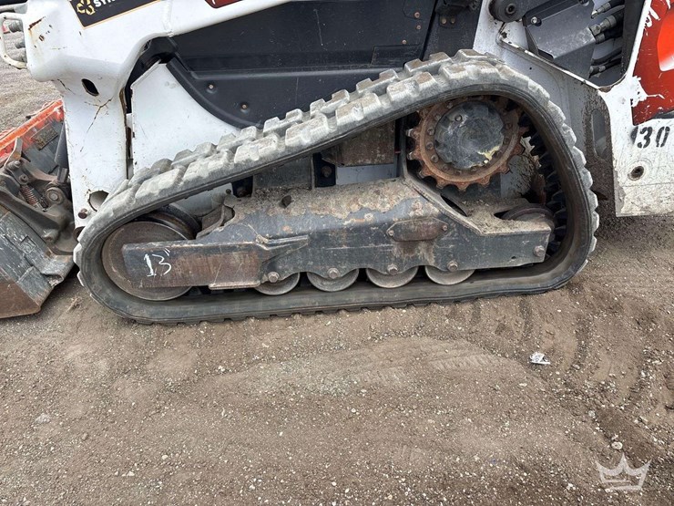 2021-bobcat-t64-image-11