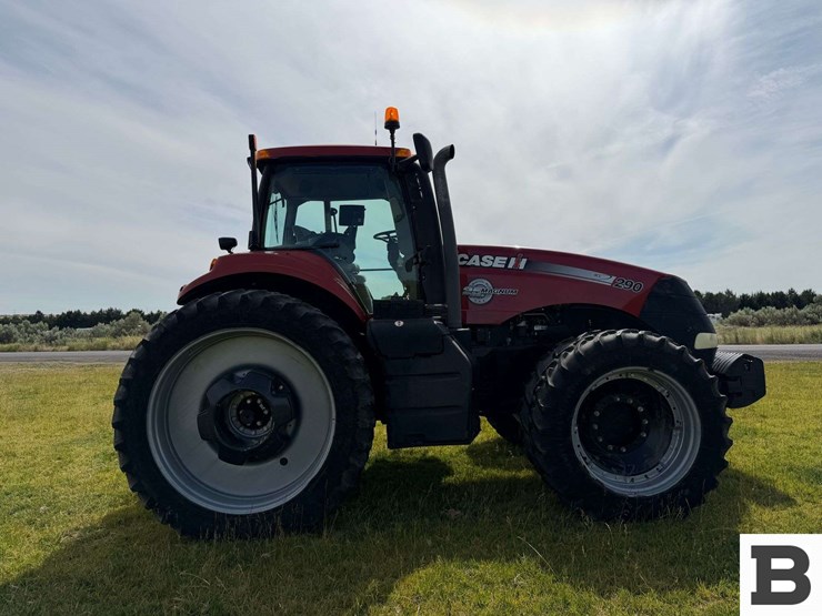 2013-case-ih-magnum-290-image-8