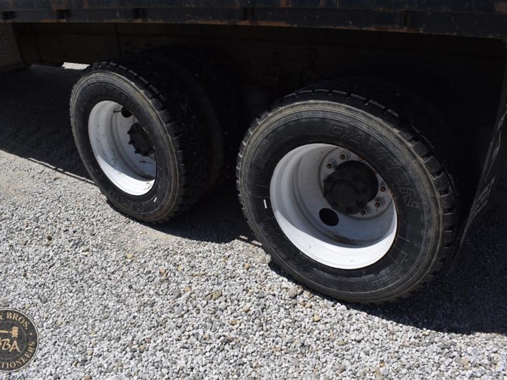 2007-international-durastar-4400-image-21