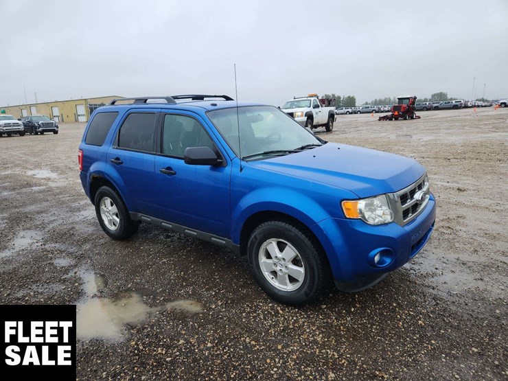 2012-ford-escape-image-2