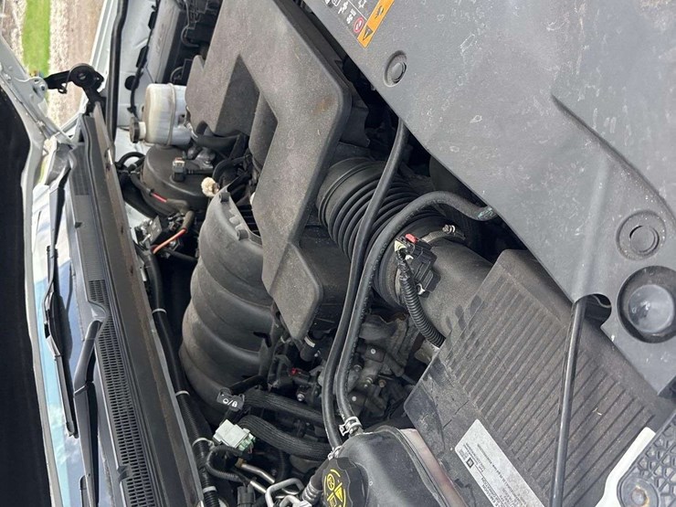 2019-chevrolet-tahoe-image-7