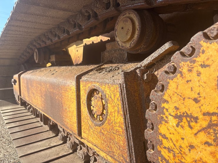 deere-750j-image-8