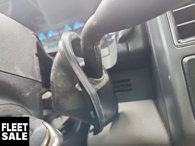 2021-ford-f550-image-63