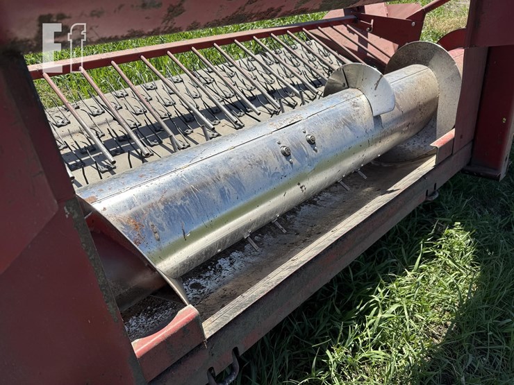 case-ih-810-image-7