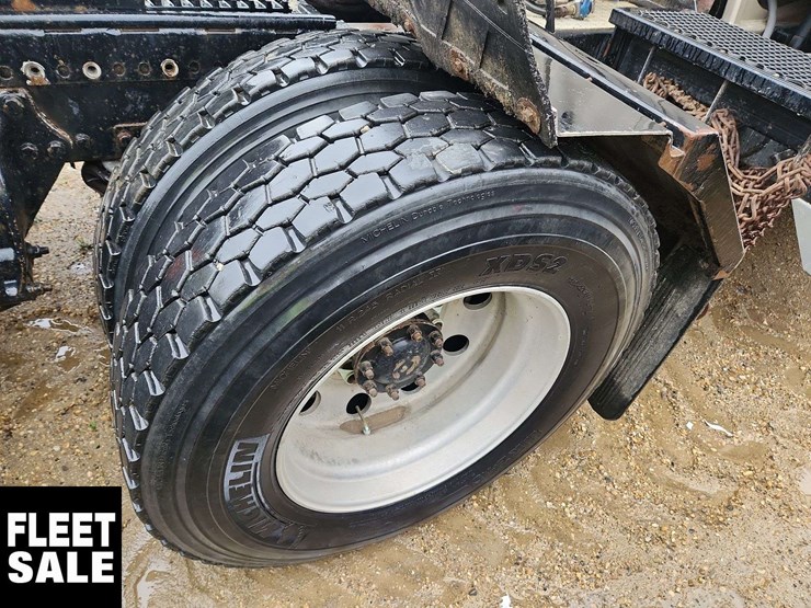2009-western-star-4900-image-24