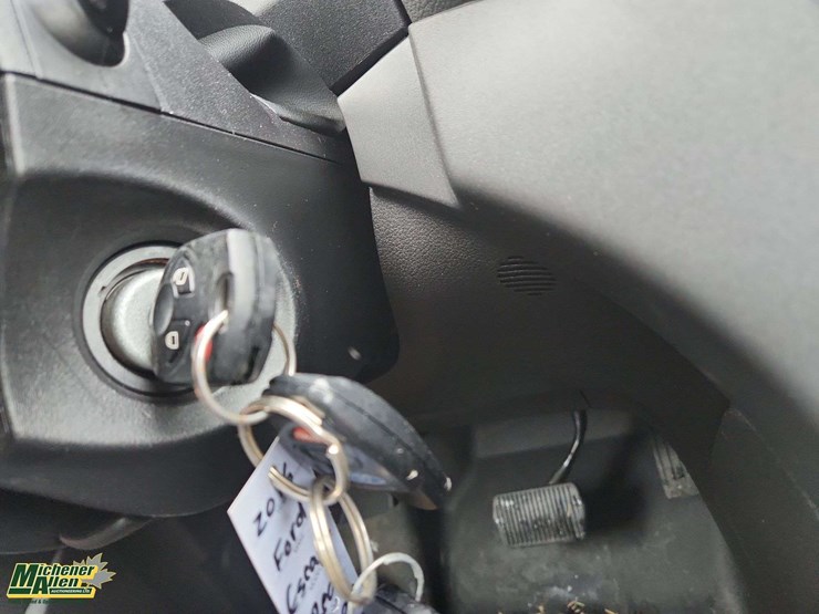 2016-ford-escape-image-30