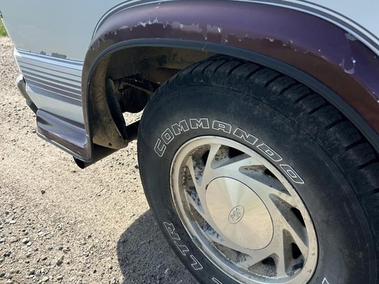 1995-ford-150-image-39