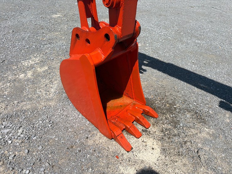 kubota-kx033-4-image-7