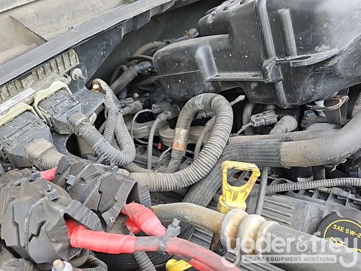 2015-ford-f350-sd-image-36