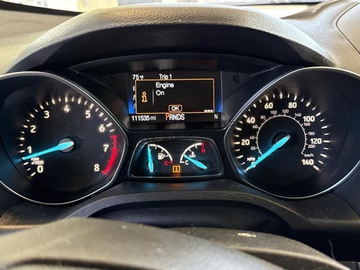 2017-ford-escape-image-17