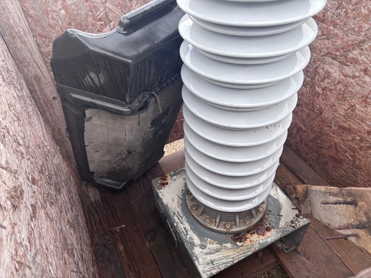 #36970-•-transformer,-current-138kv-image-2