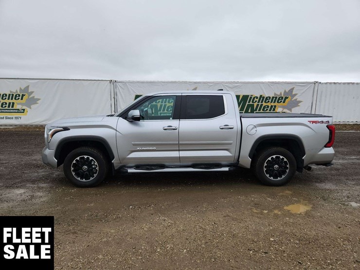 2023-toyota-tundra-image-2