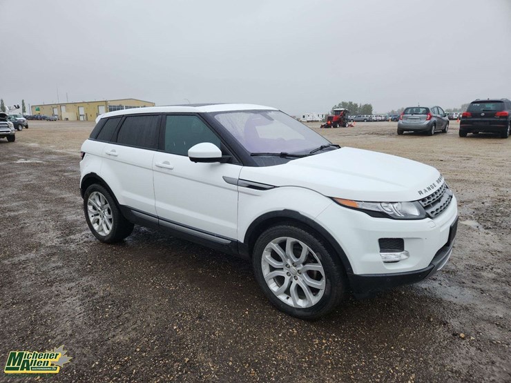 2014-land-rover-range-rover-image-2