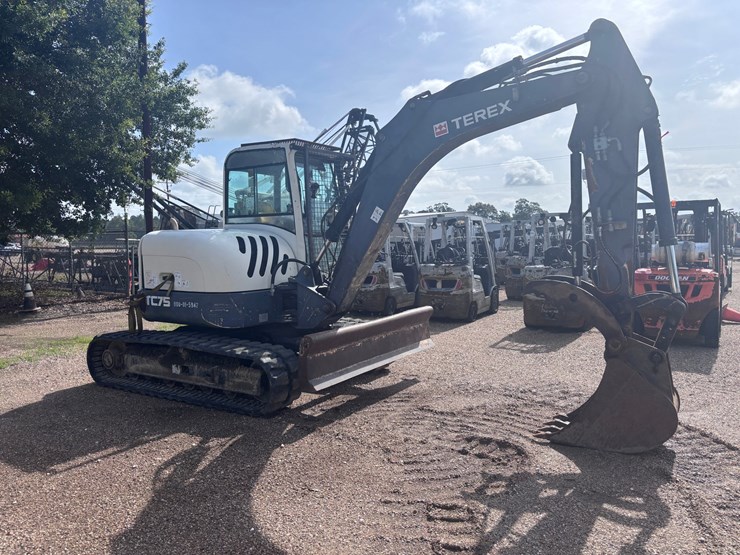 2013-terex-tc75-image-4