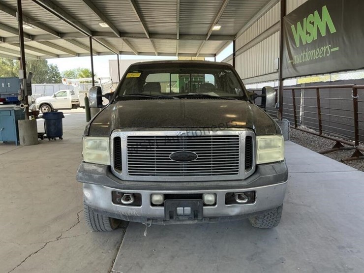 2004-ford-f350-image-3