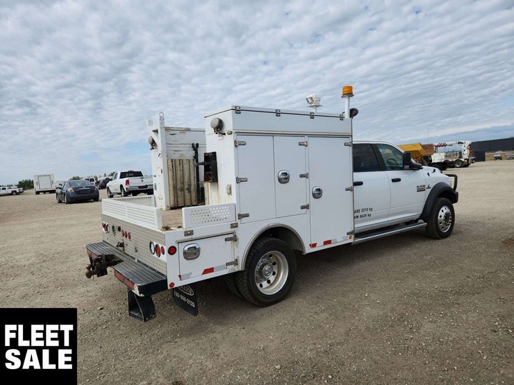 2018-ram-5500-slt-image-7
