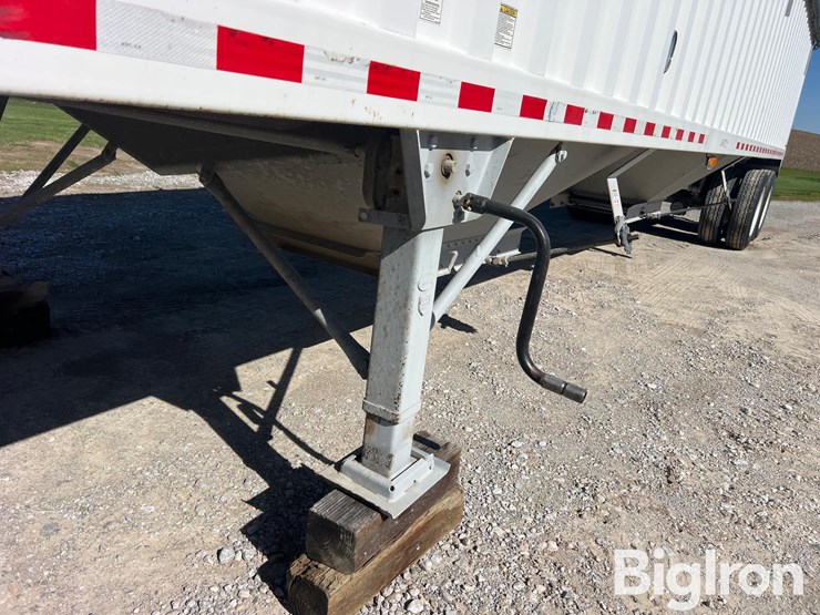 2015-jet-42-image-20