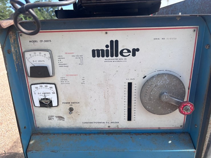 #2805-•-miller-welding-machine-image-3