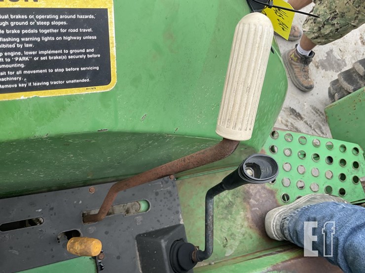 1999-john-deere-5210-image-15