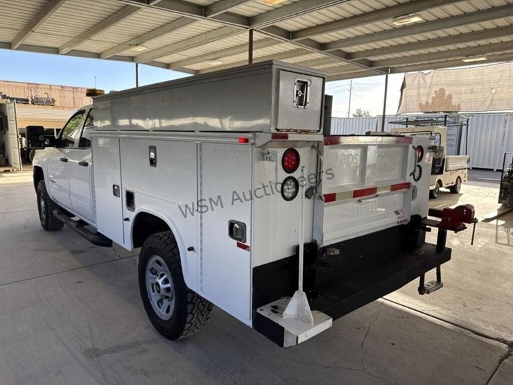 2018-chevrolet-silverado-3500hd-image-7