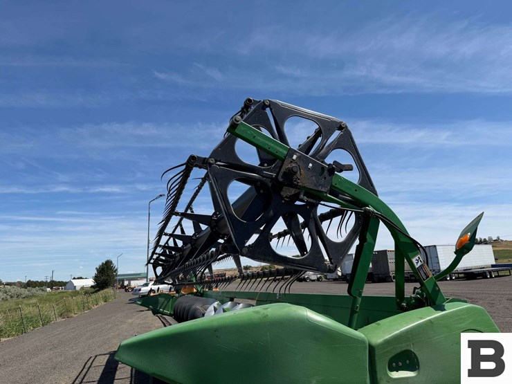 2004-john-deere-630f-image-9