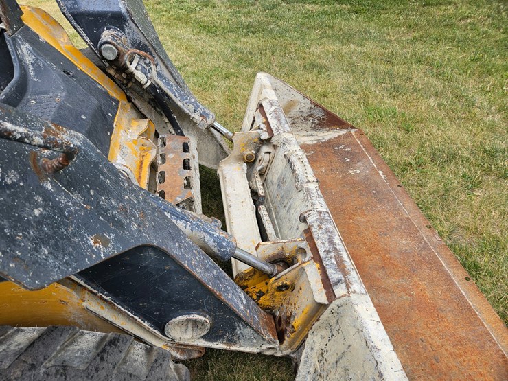 deere-326d-image-28
