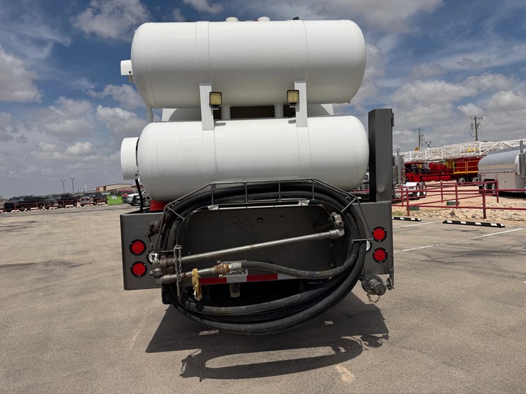 2020-kenworth-t800-image-6