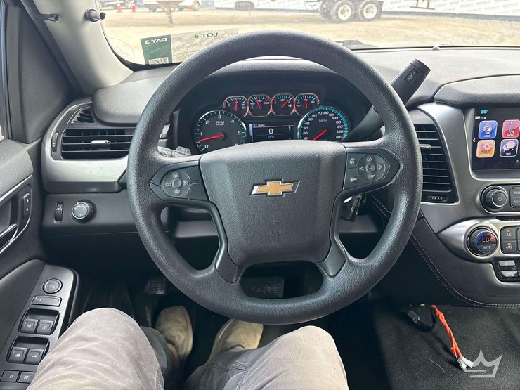 2019-chevrolet-tahoe-image-10