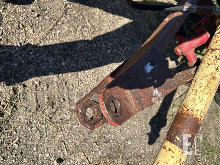 new-holland-456-image-16